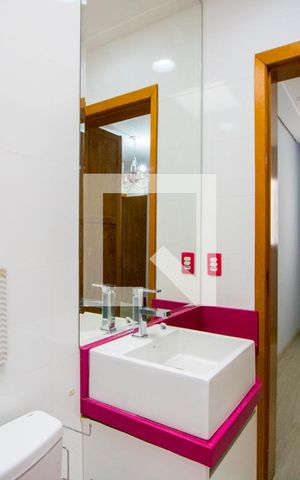 Casa para alugar com 180m², 3 quartos e 4 vagas Casa para alugar com 180m², 3 quartos e 4 vagasBanheiro do quarto 2