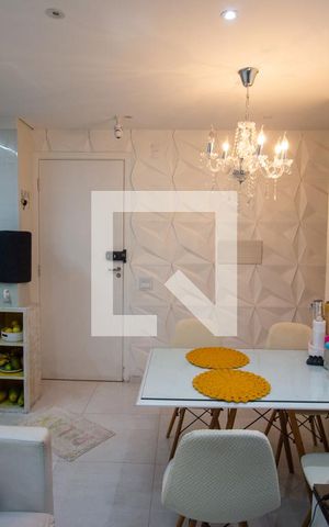 Apartamento à venda com 41m², 2 quartos e sem vaga Apartamento à venda com 41m², 2 quartos e sem vagaSala