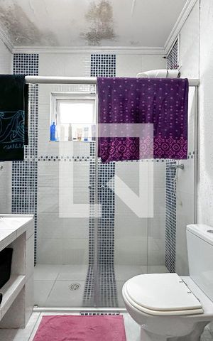 Casa à venda com 155m², 3 quartos e 2 vagasBanheiro Social