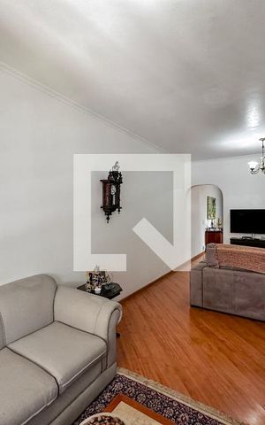 Casa à venda com 155m², 3 quartos e 2 vagasSala
