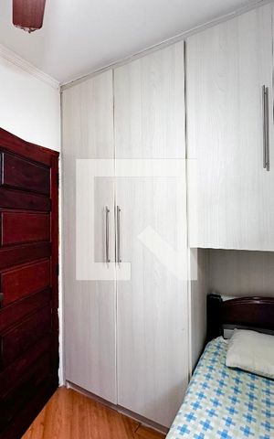 Casa à venda com 155m², 3 quartos e 2 vagasQuarto 2