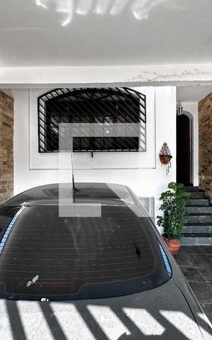 Casa à venda com 155m², 3 quartos e 2 vagasGaragem