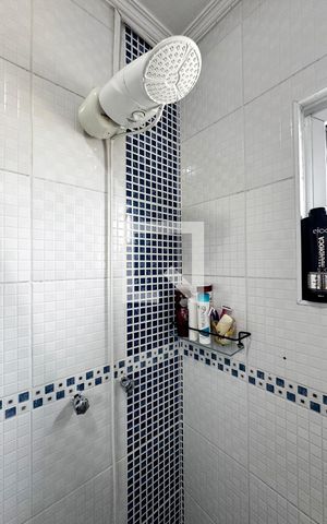 Casa à venda com 155m², 3 quartos e 2 vagasBanheiro Social