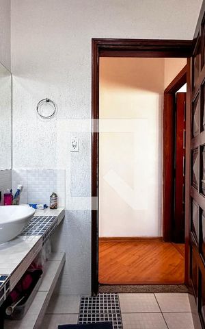 Casa à venda com 155m², 3 quartos e 2 vagasBanheiro Social