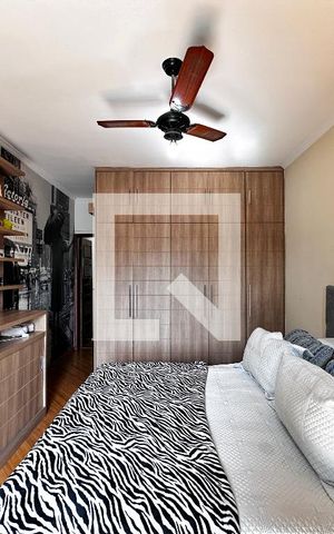 Casa à venda com 155m², 3 quartos e 2 vagasSuíte