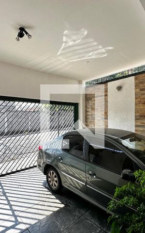 Casa à venda com 155m², 3 quartos e 2 vagasGaragem