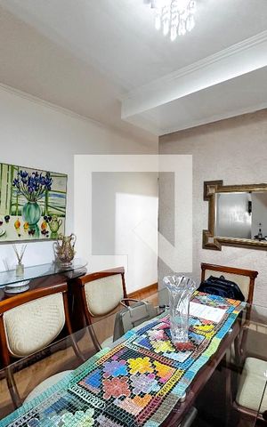 Casa à venda com 155m², 3 quartos e 2 vagasSala