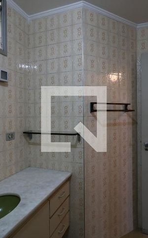 Apartamento para alugar com 181m², 3 quartos e 2 vagasBanheiro Social