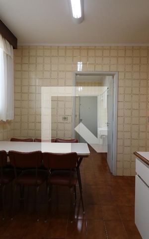 Apartamento para alugar com 181m², 3 quartos e 2 vagasCopa