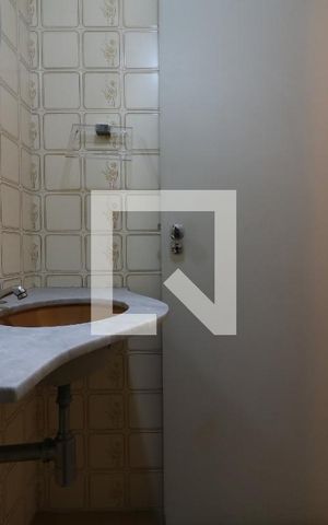 Apartamento para alugar com 181m², 3 quartos e 2 vagasLavabo