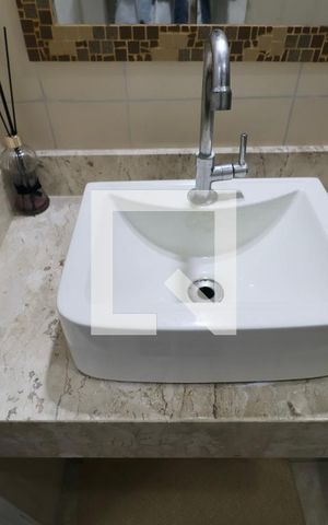 Apartamento para alugar com 131m², 3 quartos e 1 vaga Apartamento para alugar com 131m², 3 quartos e 1 vagaBanheiro