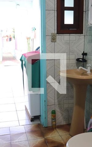 Casa à venda com 140m², 3 quartos e 2 vagasBanheiro do quiosque