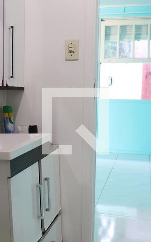 Casa à venda com 140m², 3 quartos e 2 vagasBanheiro