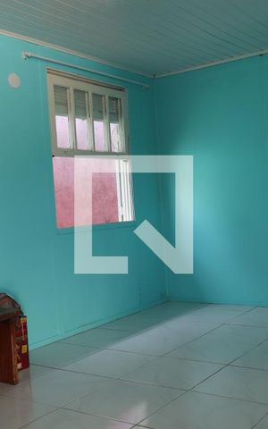 Casa à venda com 140m², 3 quartos e 2 vagasSala
