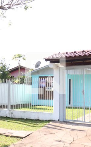 Casa à venda com 140m², 3 quartos e 2 vagasFachada