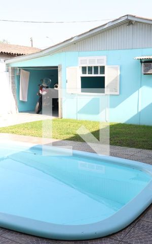 Casa à venda com 140m², 3 quartos e 2 vagasPisicna