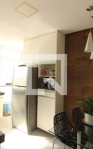Apartamento à venda com 220m², 3 quartos e 3 vagasCozinha