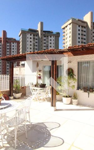 Apartamento à venda com 220m², 3 quartos e 3 vagasTerraço