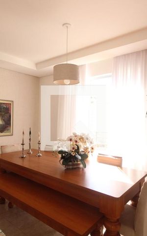 Apartamento à venda com 220m², 3 quartos e 3 vagasSala