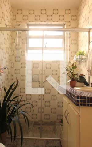 Apartamento à venda com 220m², 3 quartos e 3 vagasBanheiro