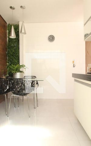 Apartamento à venda com 220m², 3 quartos e 3 vagasCozinha