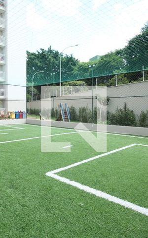 Apartamento à venda com 38m², 2 quartos e sem vagaÁrea comum 