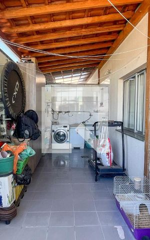 Apartamento à venda com 110m², 3 quartos e 1 vagaÁrea de Serviço
