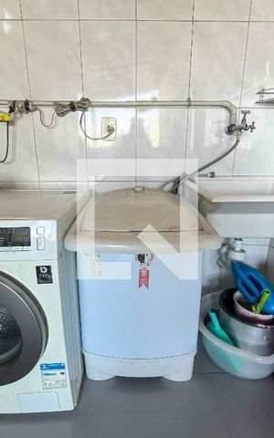 Apartamento à venda com 110m², 3 quartos e 1 vagaÁrea de Serviço