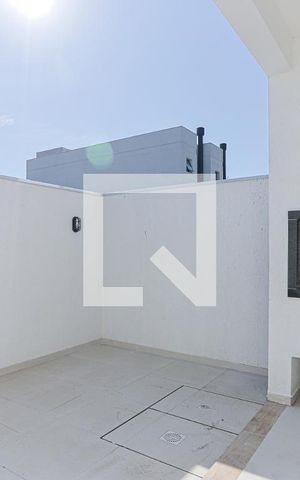 Casa à venda com 120m², 3 quartos e 2 vagas Casa à venda com 120m², 3 quartos e 2 vagasPátio
