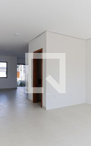 Casa à venda com 120m², 3 quartos e 2 vagas Casa à venda com 120m², 3 quartos e 2 vagasCozinha/Sala