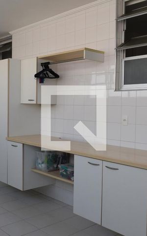 Apartamento à venda com 222m², 4 quartos e 2 vagasÁrea de Serviço