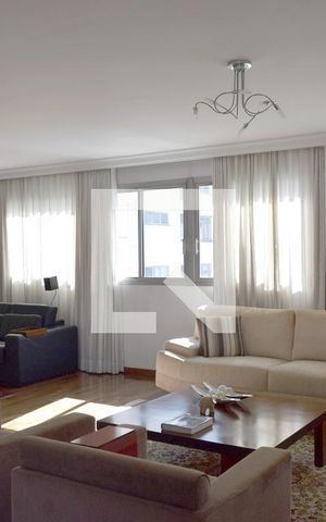 Apartamento à venda com 222m², 4 quartos e 2 vagasSala de estar