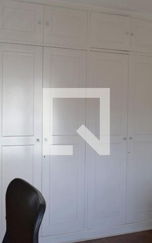 Apartamento à venda com 222m², 4 quartos e 2 vagasQuarto 2