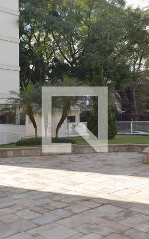 Apartamento à venda com 222m², 4 quartos e 2 vagasFrente