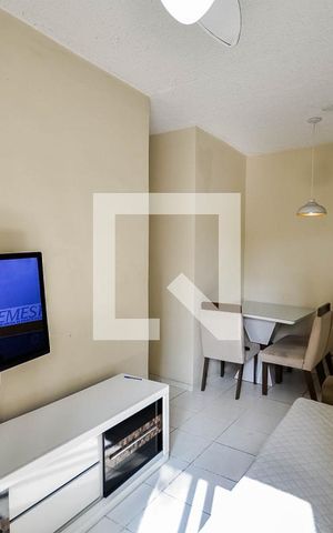 Apartamento à venda com 47m², 2 quartos e sem vaga Apartamento à venda com 47m², 2 quartos e sem vagaSala