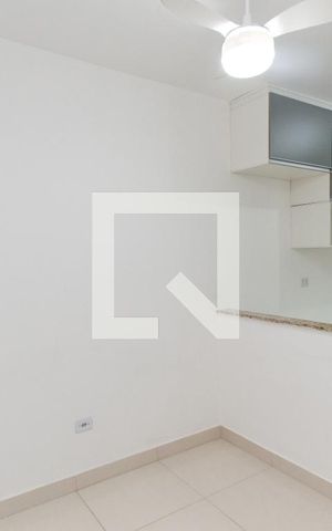 Apartamento à venda com 30m², 1 quarto e sem vaga Apartamento à venda com 30m², 1 quarto e sem vagaSala