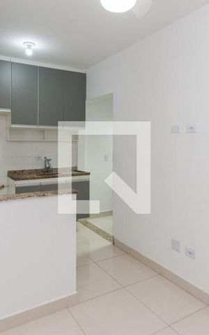 Apartamento à venda com 30m², 1 quarto e sem vaga Apartamento à venda com 30m², 1 quarto e sem vagaSala