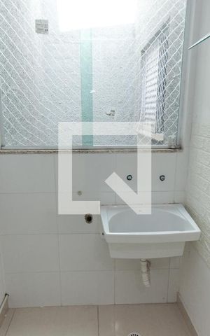 Apartamento à venda com 30m², 1 quarto e sem vaga Apartamento à venda com 30m², 1 quarto e sem vagaCozinha e Área de Serviço