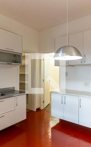 Apartamento para alugar com 140m², 3 quartos e sem vaga Apartamento para alugar com 140m², 3 quartos e sem vagaCozinha