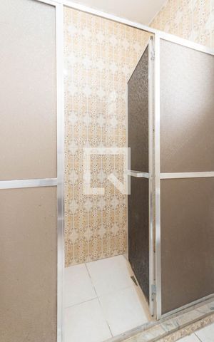 Apartamento à venda com 71m², 2 quartos e sem vagaBanheiro