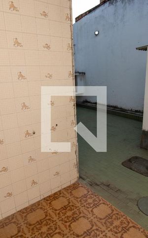 Casa de condomínio à venda com 340m², 3 quartos e 1 vaga Casa de condomínio à venda com 340m², 3 quartos e 1 vagaÁrea de Serviço