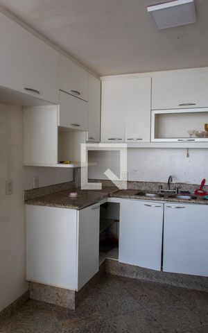 Apartamento à venda com 170m², 3 quartos e 1 vagaCOZINHA