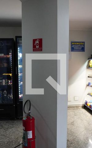 Apartamento para alugar com 220m², 1 quarto e sem vagaMercadinho