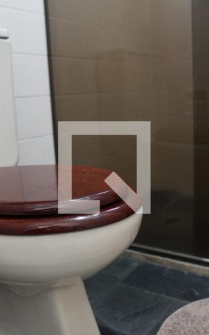 Apartamento para alugar com 220m², 1 quarto e sem vagaBanheiro