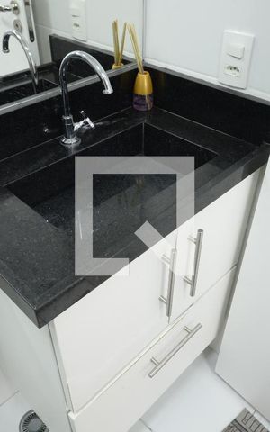 Apartamento à venda com 37m², 2 quartos e sem vagaBanheiro