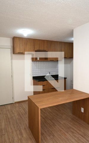 Apartamento para alugar com 34m², 2 quartos e 1 vagaSala