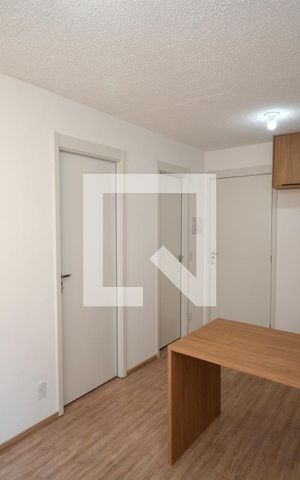 Apartamento para alugar com 34m², 2 quartos e 1 vagaSala
