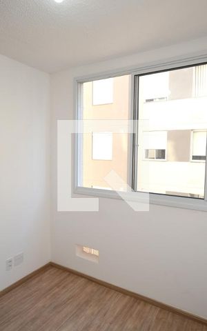 Apartamento para alugar com 34m², 2 quartos e 1 vagaSala