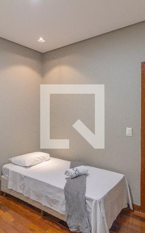 Casa à venda com 280m², 3 quartos e 4 vagas Casa à venda com 280m², 3 quartos e 4 vagasQuarto 1