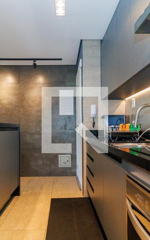 Apartamento à venda com 70m², 2 quartos e 1 vaga Apartamento à venda com 70m², 2 quartos e 1 vagaCozinha